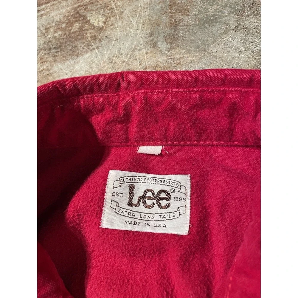 Vintage Lee USA Western Wear Red Pearl Snap Extra Long Tails 70s 80s Sz L/XL *‎